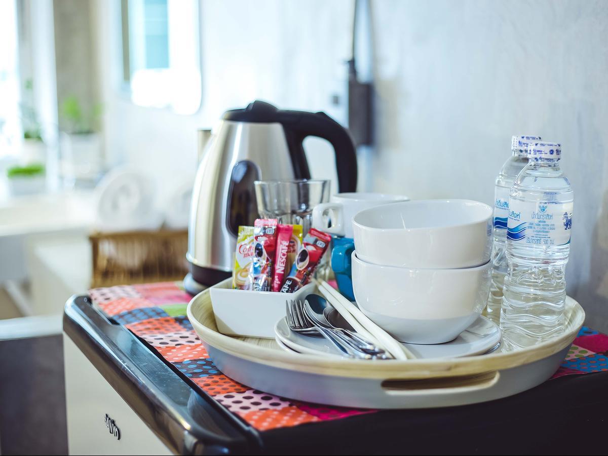 Five Stars Ratchada 19 Hostel Bangkok Luaran gambar