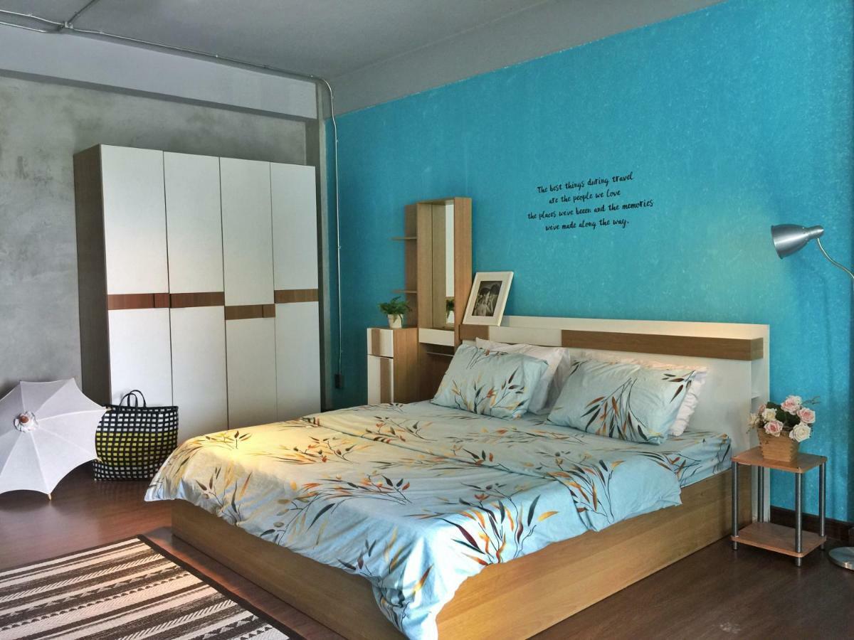 Five Stars Ratchada 19 Hostel Bangkok Luaran gambar