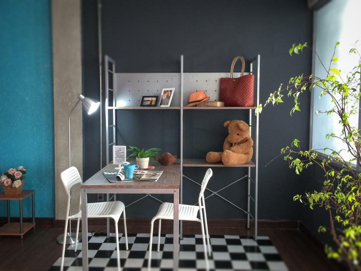 Five Stars Ratchada 19 Hostel Bangkok Luaran gambar