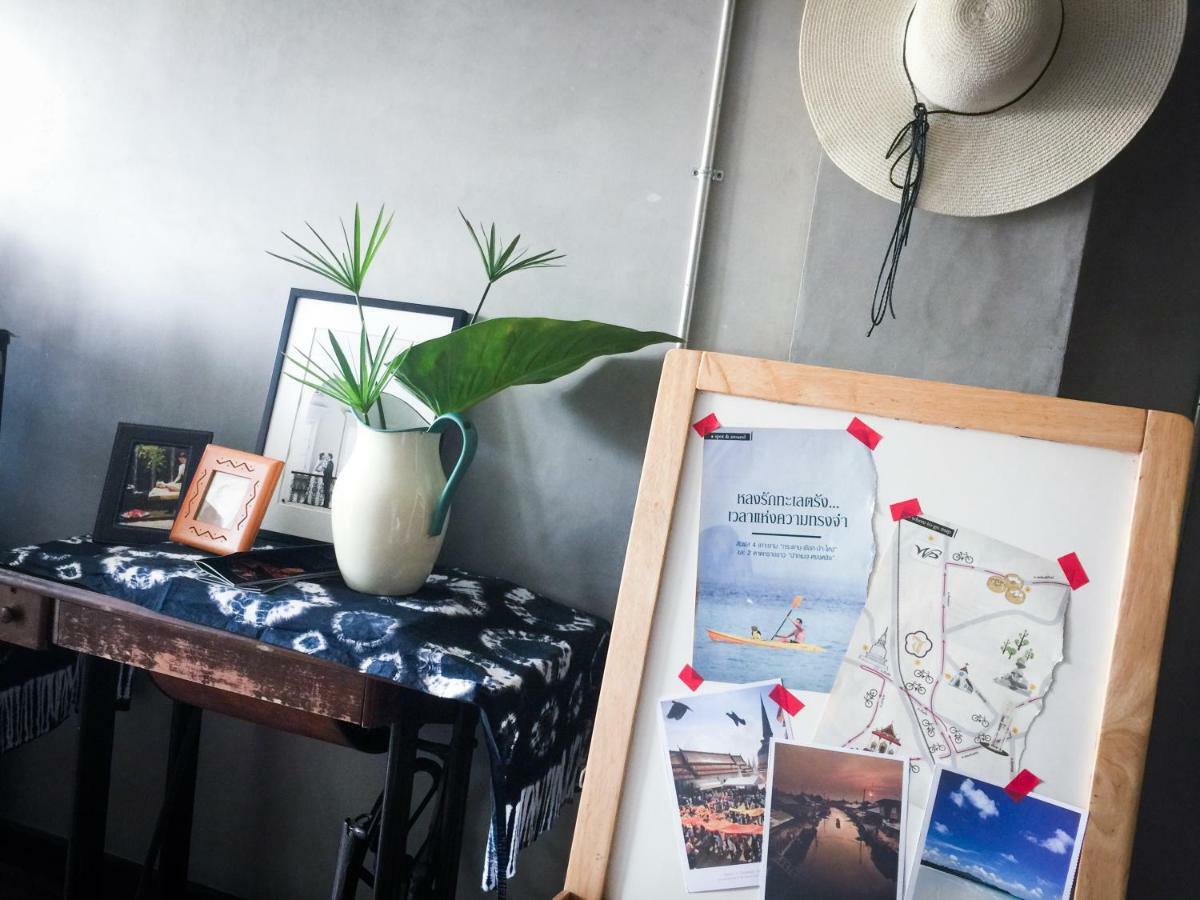 Five Stars Ratchada 19 Hostel Bangkok Luaran gambar