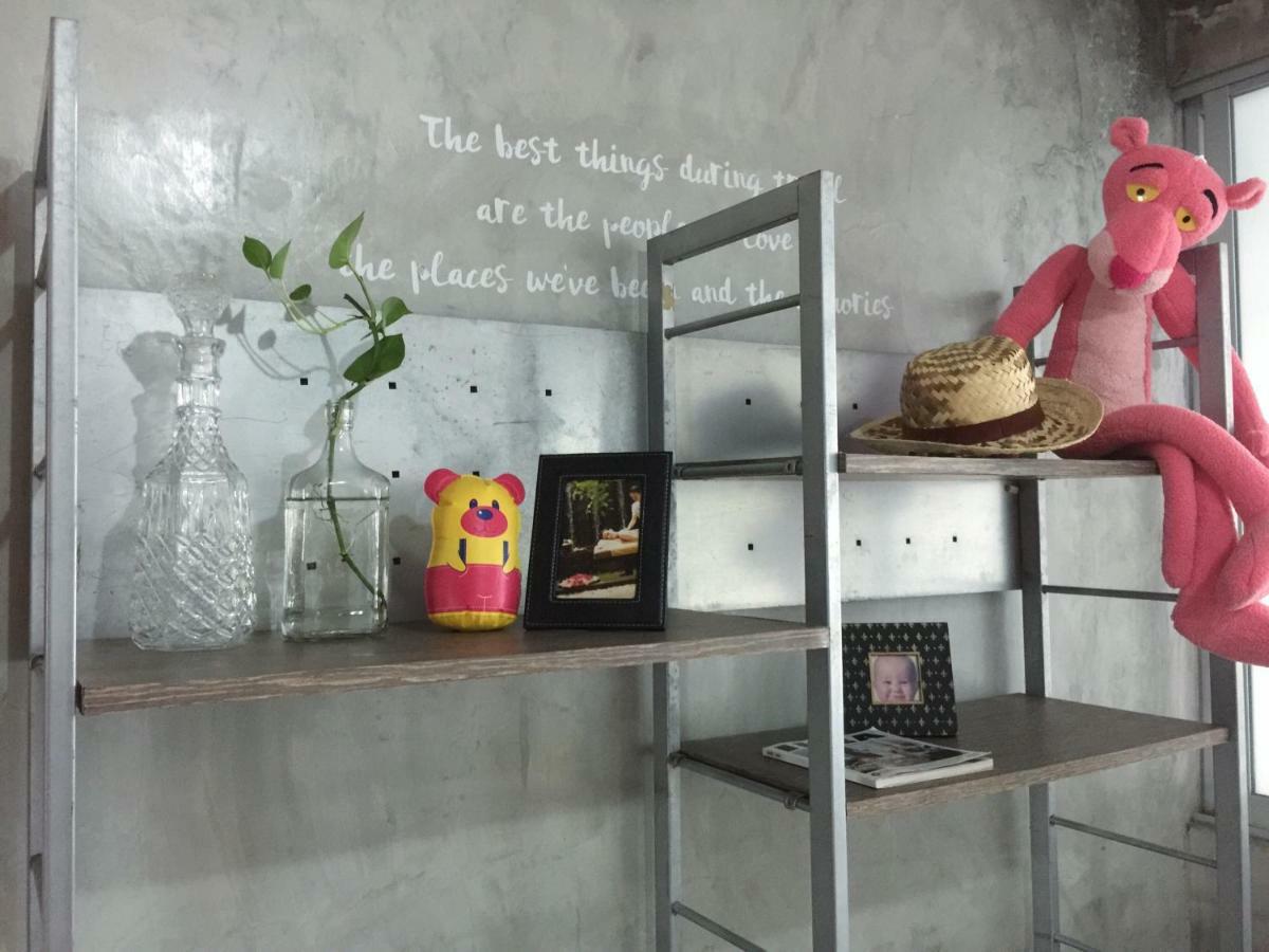Five Stars Ratchada 19 Hostel Bangkok Luaran gambar